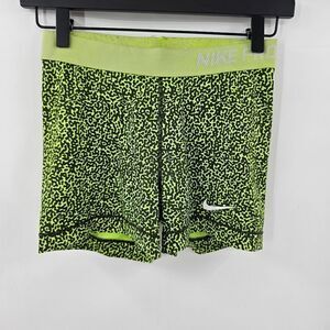 Nike pro spandex shorts medium green black speckles sports gym workout running
